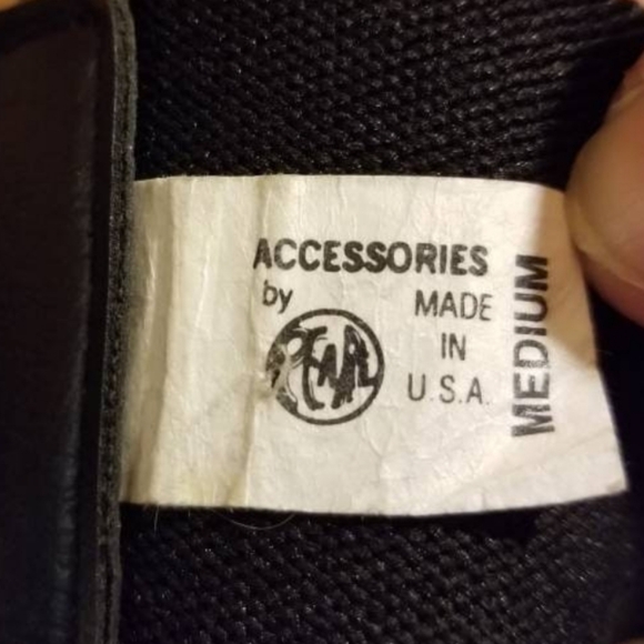 VINTAGE BLACK BELT SUEDE LEATHER STRETCH CINCH GOLD ELASTIC SNATCHED WAIST GOTH - Picture 4 of 5